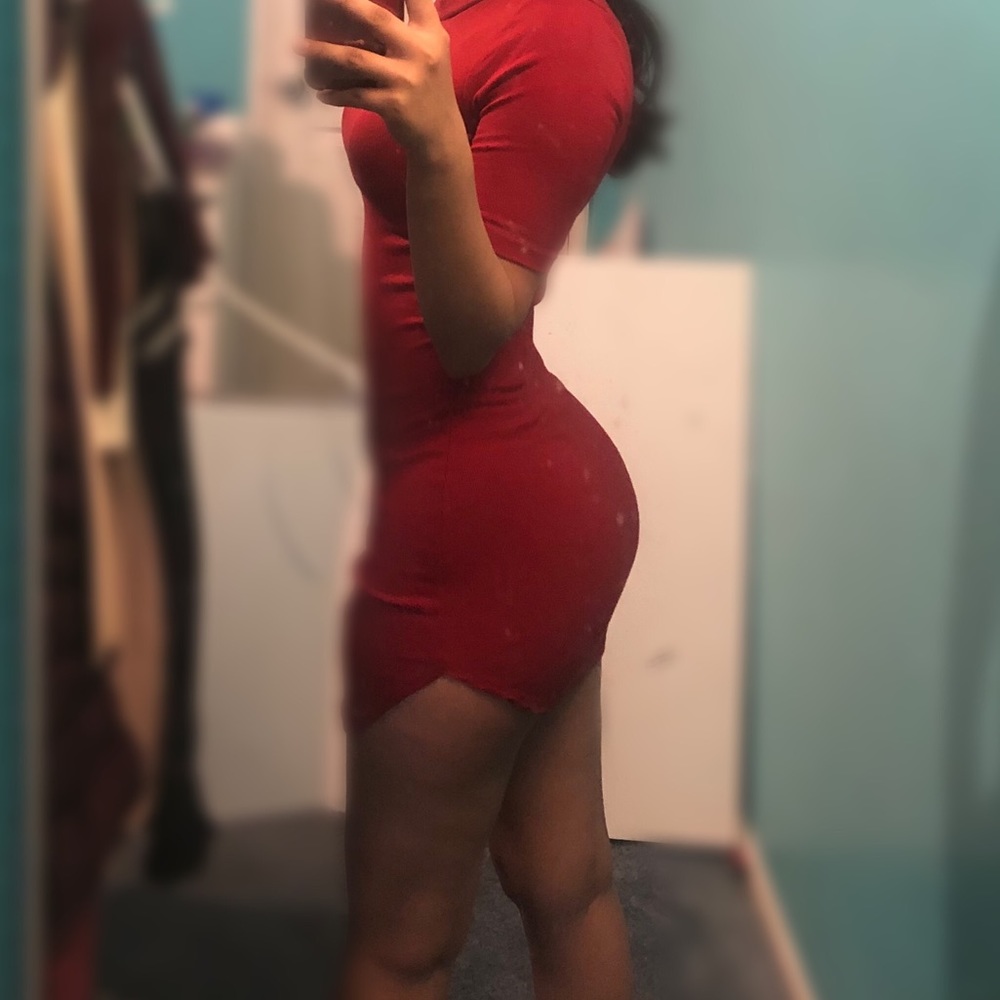 Body con red dress